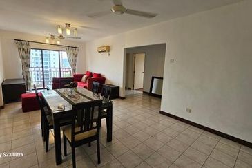 Villamas Condominium