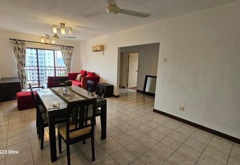 Villamas Condominium