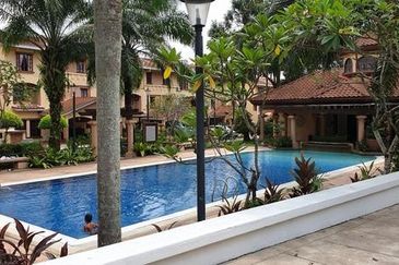 Villamas Condominium