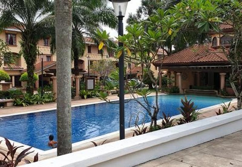 Villamas Condominium