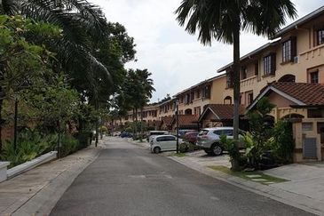 Villamas Condominium