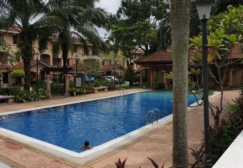 Villamas Condominium