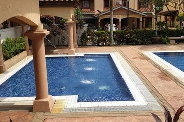 Villamas Condominium