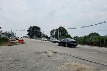 Batang Berjuntai @ Bestari Jaya