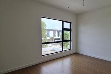 Bandar Tropicana Aman