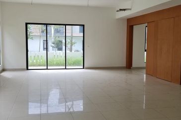 Bandar Tropicana Aman