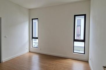 Bandar Tropicana Aman