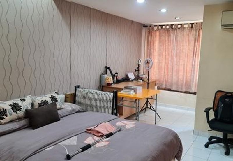 Jalan Spektrum U16 @ Taman Bukit Subang