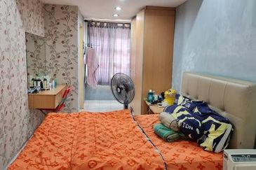 Jalan Spektrum U16 @ Taman Bukit Subang