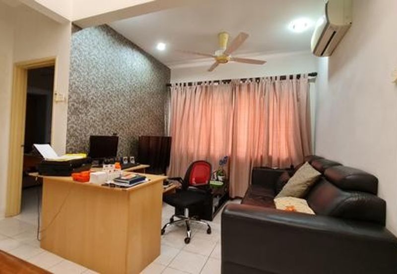 Jalan Spektrum U16 @ Taman Bukit Subang