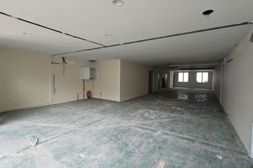 Dana 1 Commercial Centre