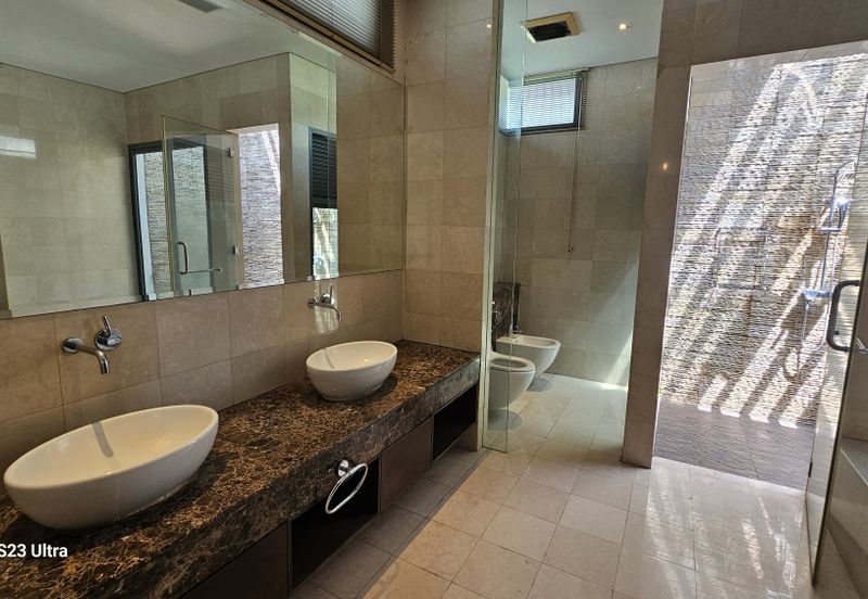 The Residence, Mont Kiara