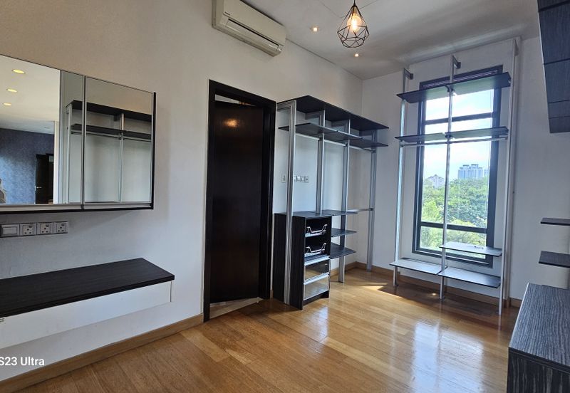 The Residence, Mont Kiara