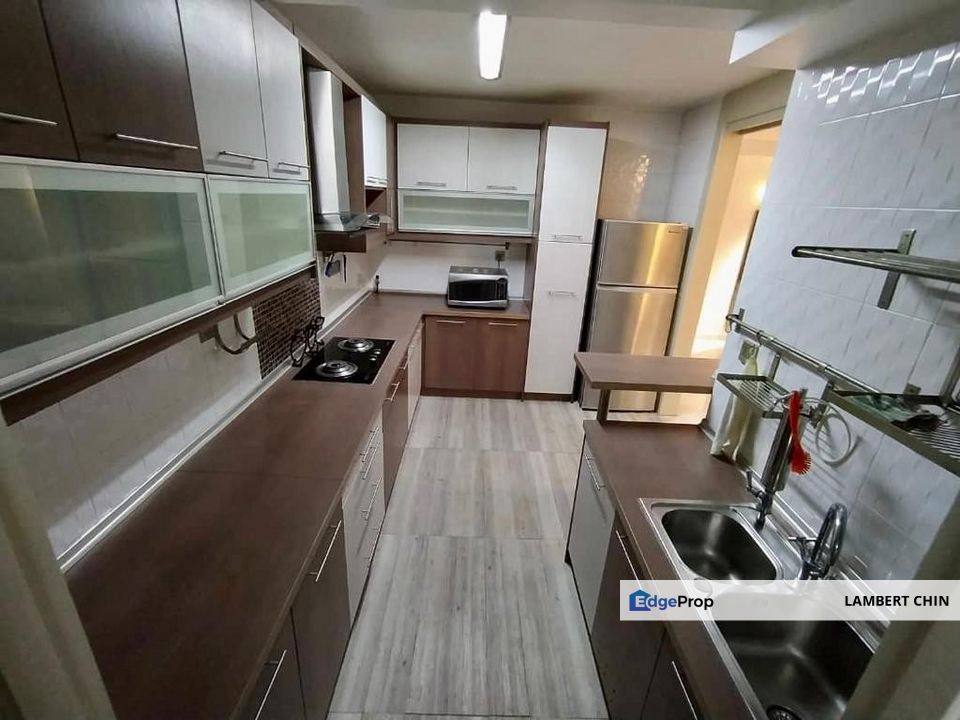 MK PINES high floor condo , Kuala Lumpur, Mont Kiara