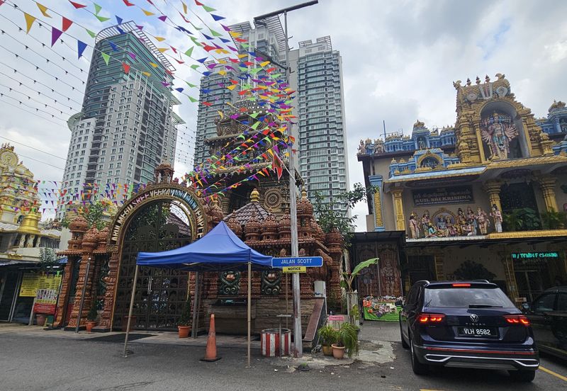 Brickfields Jalan Scott.. 2 adjoining shop houses 