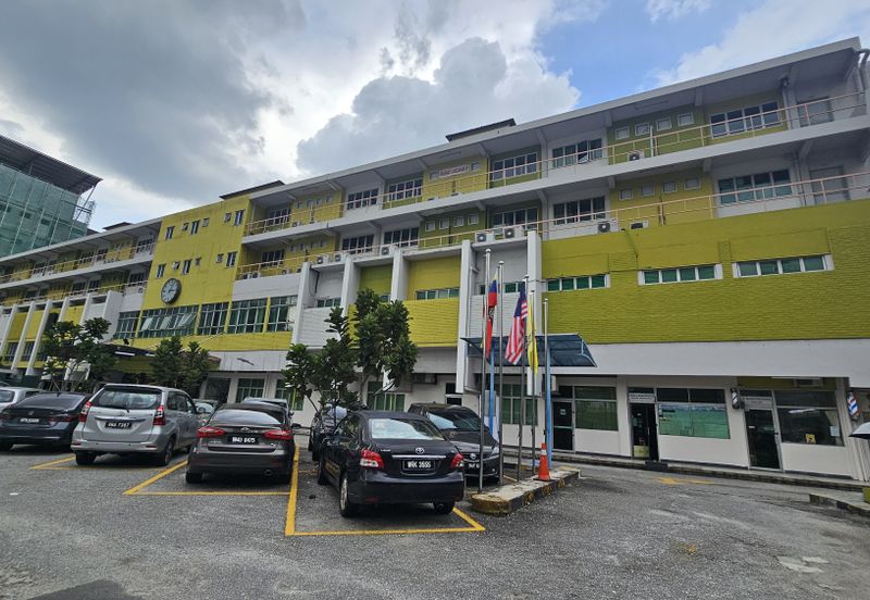 Brickfields Jalan Scott.. 2 adjoining shop houses 