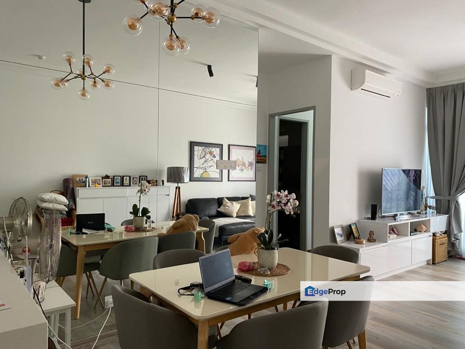 PJ MIDTOWN high floor well renovated residence , Selangor, Petaling Jaya