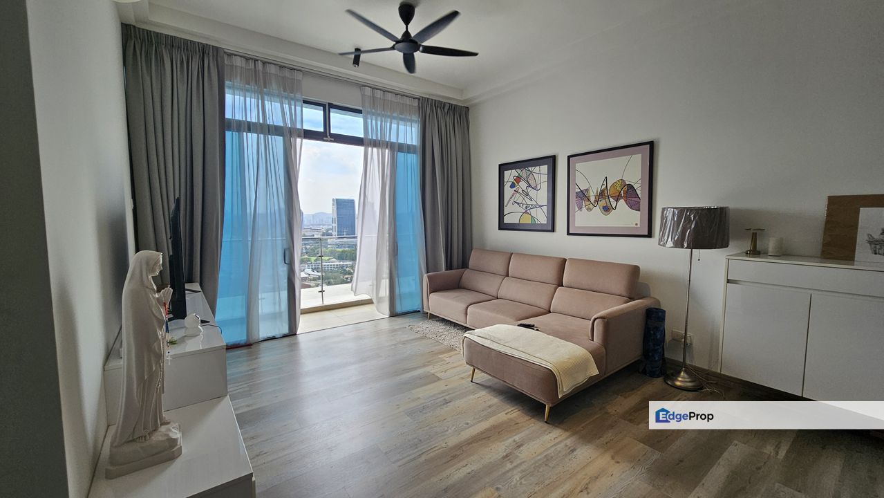 PJ MIDTOWN high floor well renovated residence , Selangor, Petaling Jaya