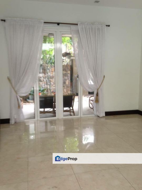 Flora Murni, Kuala Lumpur, Mont Kiara