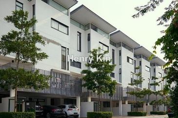 The Mansions @ Parkcity Heights