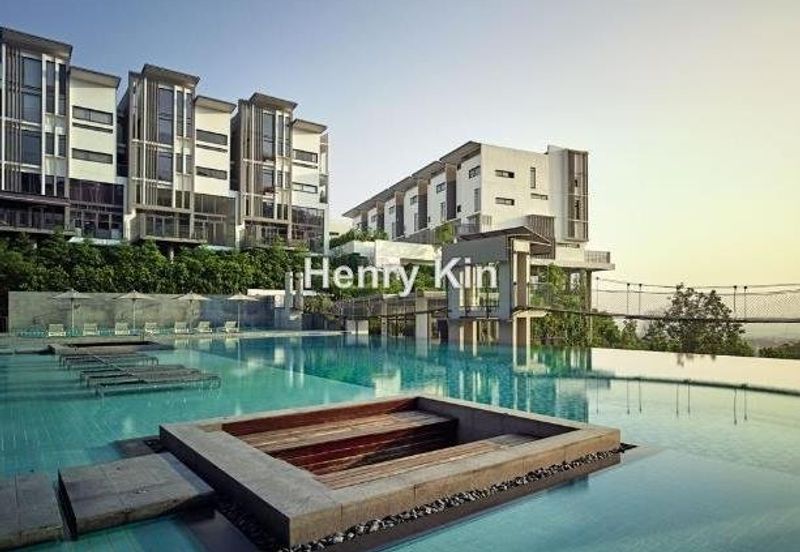 The Mansions @ Parkcity Heights