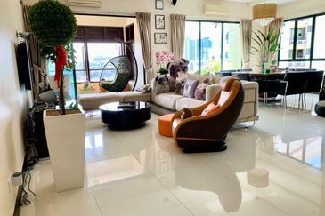 Desa ParkCity (Nadia Parkfront Condominium)