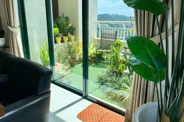 Desa ParkCity (Nadia Parkfront Condominium)