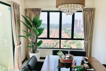 Desa ParkCity (Nadia Parkfront Condominium)