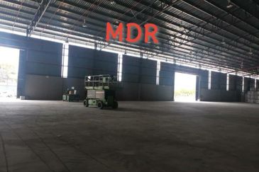 West Port, Pulau Indah