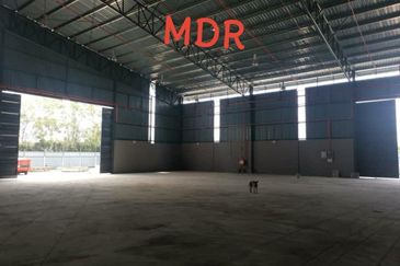 West Port, Pulau Indah