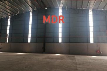 West Port, Pulau Indah