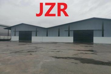 West Port, Pulau Indah