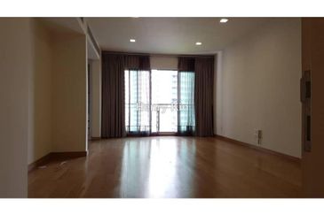 10 Mont Kiara (MK10)