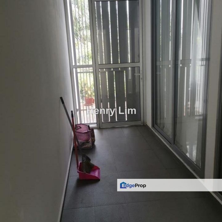 Garden Manor, Selangor, Valencia