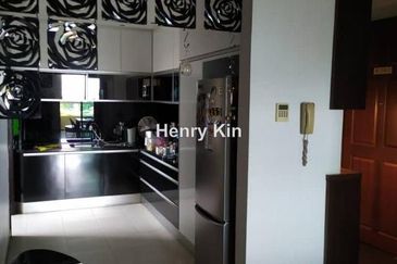 Desa ParkCity (Nadia Parkfront Condominium)