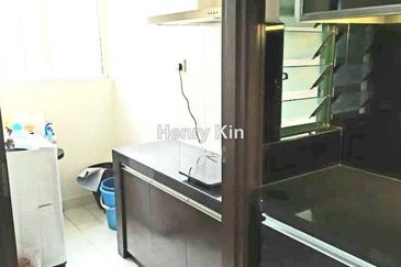 Desa ParkCity (Nadia Parkfront Condominium)