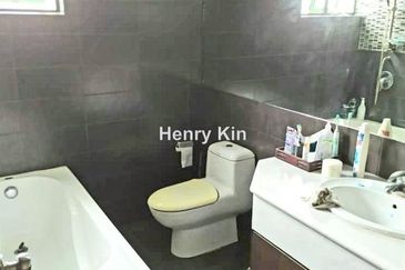 Desa ParkCity (Nadia Parkfront Condominium)