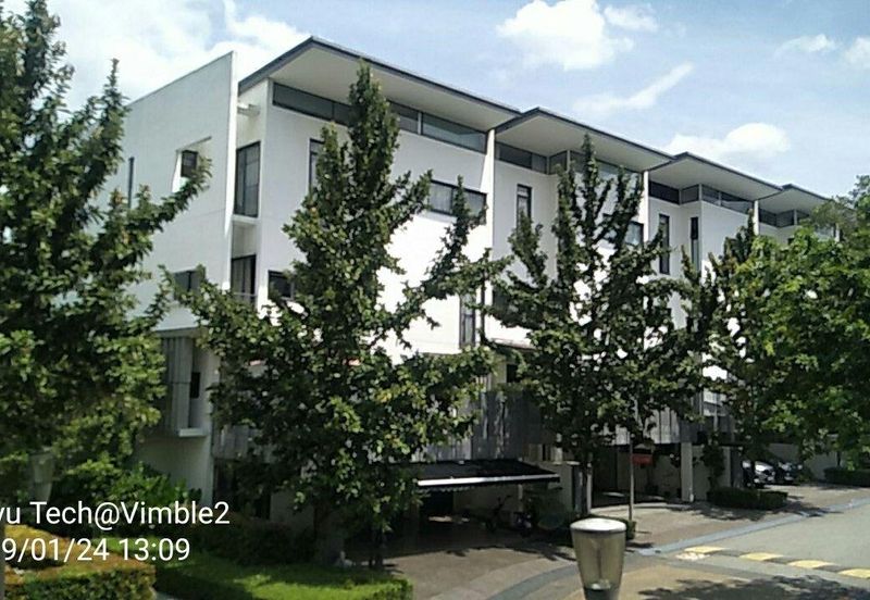 The Mansions @ Parkcity Heights