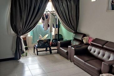 Desa ParkCity (Nadia Parkfront Condominium)