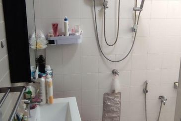 Desa ParkCity (Nadia Parkfront Condominium)