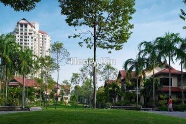 Desa ParkCity (Nadia Parkfront Condominium)