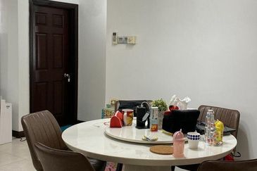 Desa ParkCity (Nadia Parkfront Condominium)