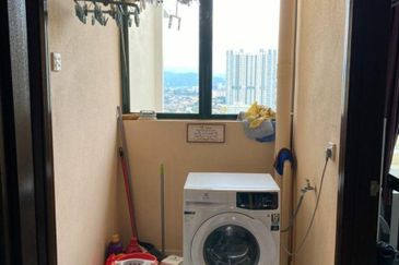 Desa ParkCity (Nadia Parkfront Condominium)