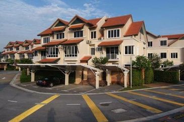 Desa ParkCity (Adora)