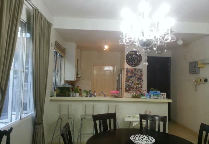 Desa ParkCity (Adora)