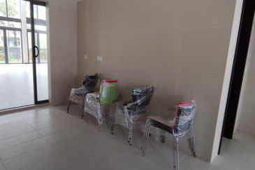 The Mansions @ Parkcity Heights