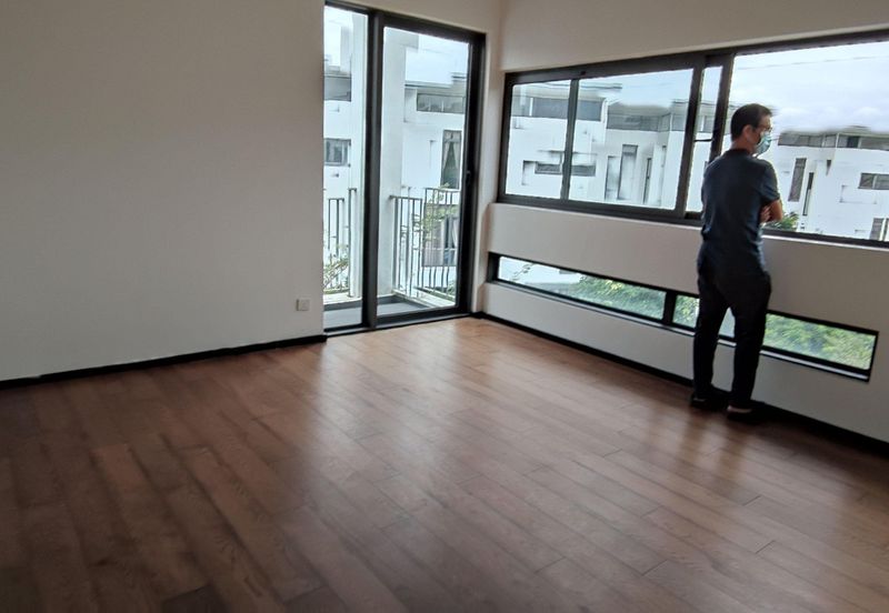 The Mansions @ Parkcity Heights