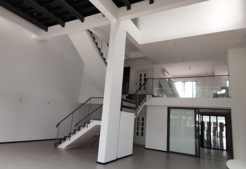 The Mansions @ Parkcity Heights