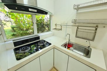 Desa ParkCity (Adora)