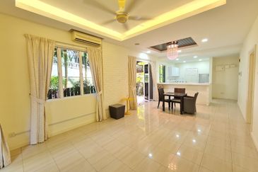 Desa ParkCity (Adora)